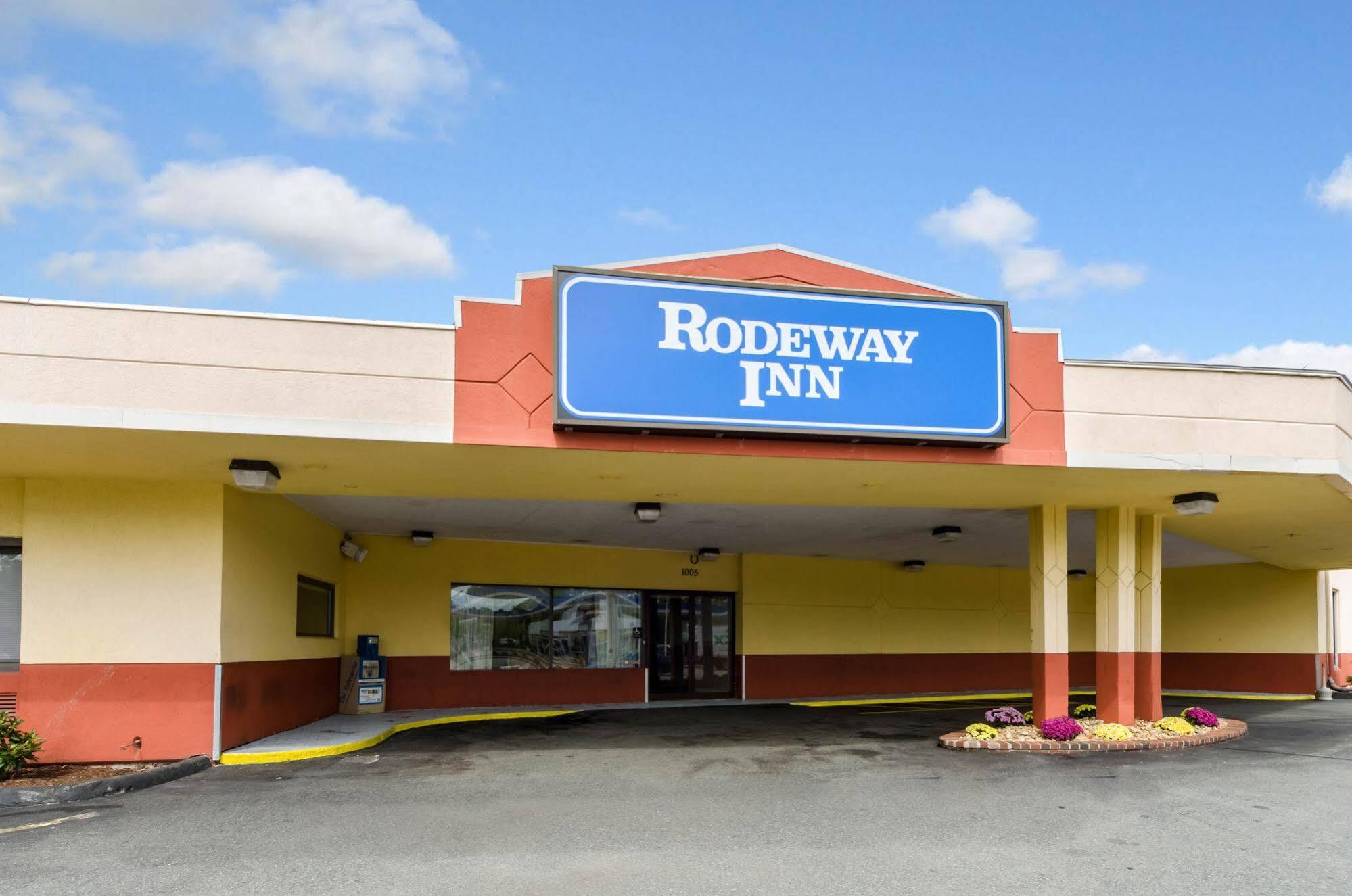 Rodeway Inn 브록턴 외부 사진